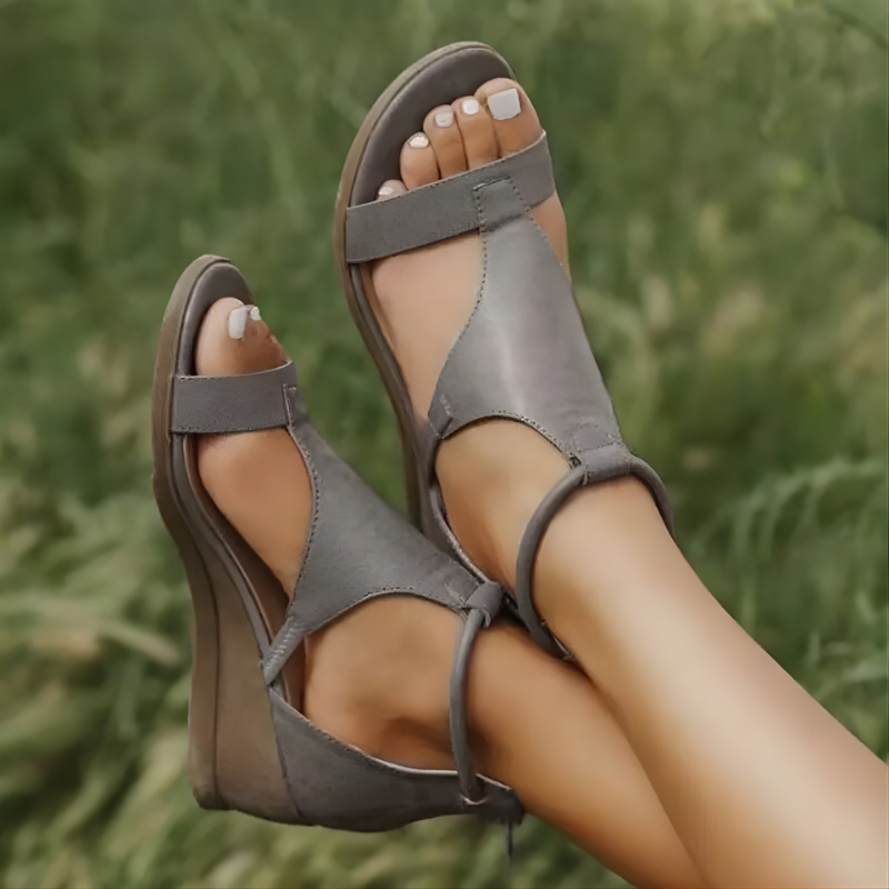 Leila™ Supportive Sandals
