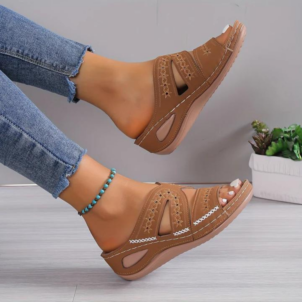 Sandy's Supportive Sandals for Everyday Comfort