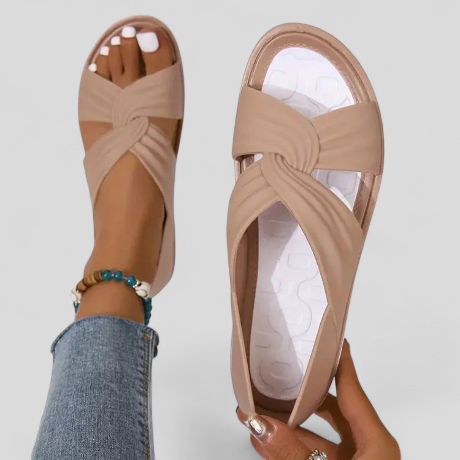 Anna™ Supportive Sandals