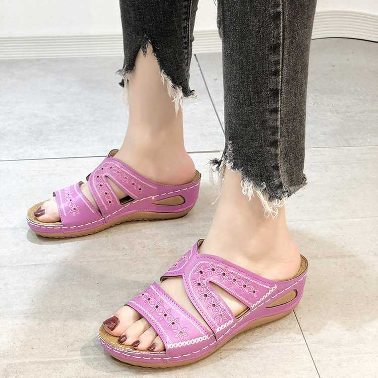 Sandy's Supportive Sandals for Everyday Comfort
