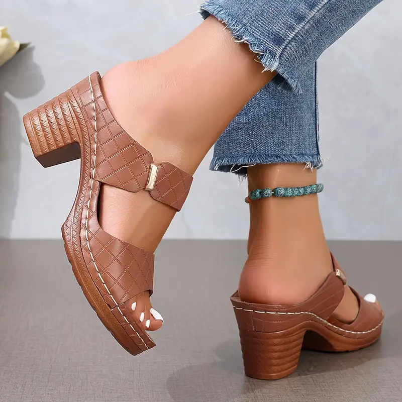 ARAH | CHIC SUPPORTIVE SANDALS